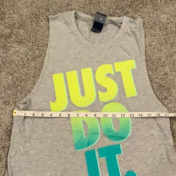 NIKE TANK TOP   - Picture 2 of 4